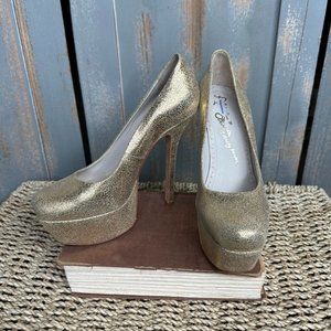 Alice + Olivia By Stacey Bendet Larimore Platform Pump Gold Sz EU 36, US 5.5